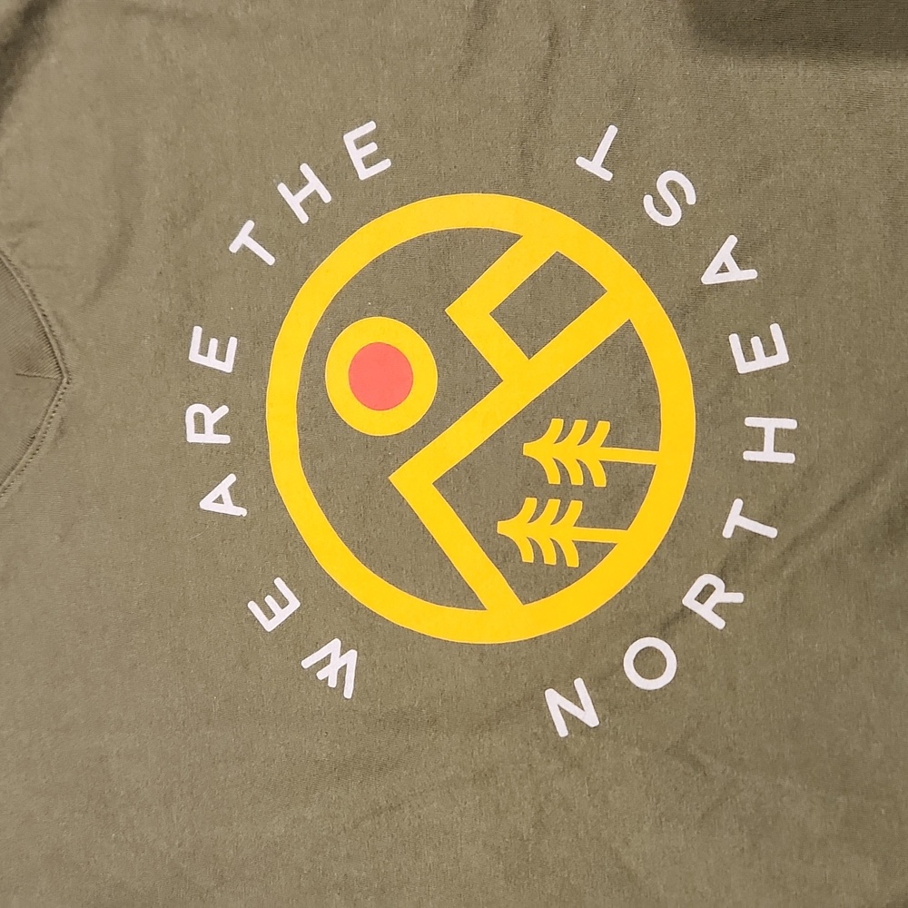 EUC Eastern Mountain Sports We are the Northeast Women's sz Large tshirt - Picture 2 of 6